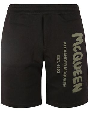 McQueen Casual Shorts - Negro