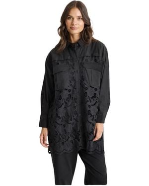 iN FRONT Shirts - Black