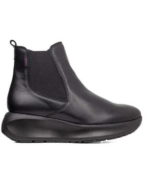 Callaghan Chelsea Boots - Black
