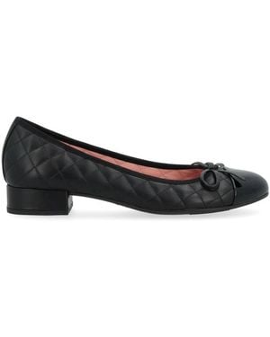 Pretty Ballerinas Court Shoes - Black