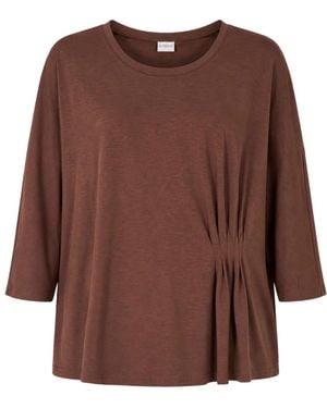 iN FRONT Blouses - Marrón