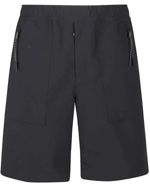 Moncler Casual Shorts - Gris