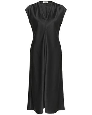 Soaked In Luxury Schwarzes Satin Midi Kleid