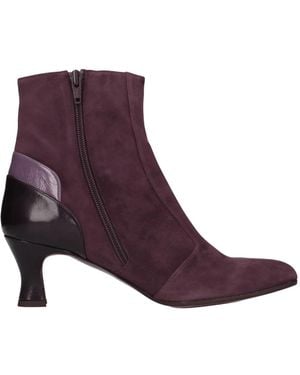 Chie Mihara Heeled Boots - Morado