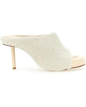 Jacquemus Schoenen ,Wit ,Nuvola Mules Teddy