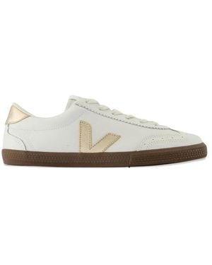 Veja Trainers - White