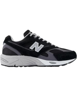 New Balance 880R Sneakers - Schwarz