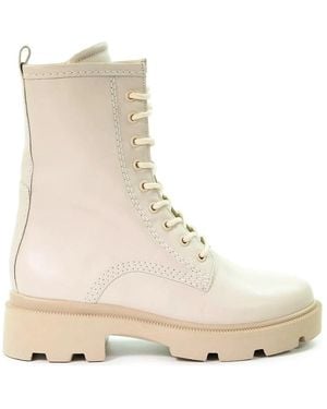 Gabor Lace-Up Boots - Natural