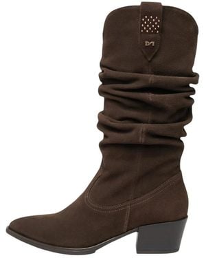 Nero Giardini Heeled Boots - Marrón