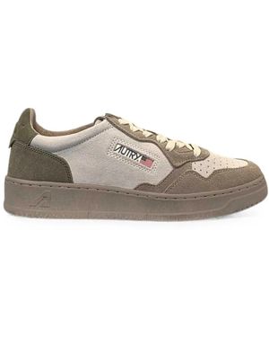 Autry Medalist Suede Sneakers - Grijs