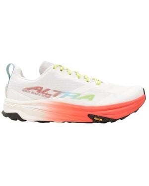 Altra Outdoor Shoes - Rosa