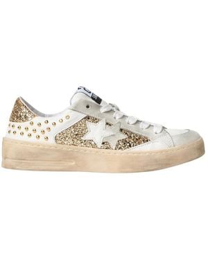 2Star Trainers - White