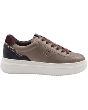 Nero Giardini Trainers - Grey