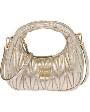 Miu Miu Wander Mini Hobo Bag Aus Matelassé-Nappaleder, Damen - Mettallic