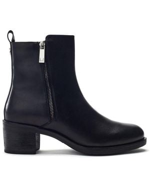 M By Moda Patricio Leather - Blue