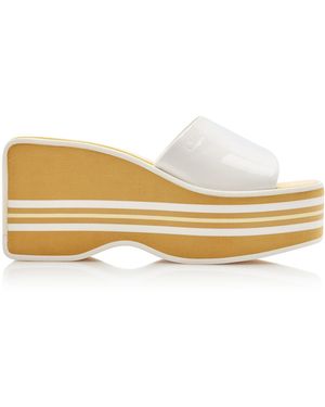 Chloé Swimming Cool Patent Leather Platform Sandals - Yellow