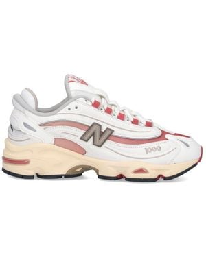 New Balance Trainers - White