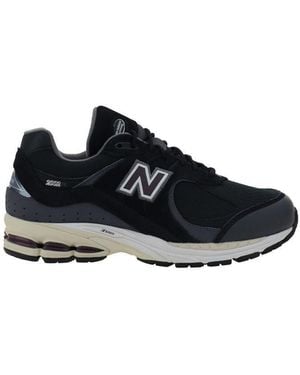 New Balance M2002 Trainers - Black