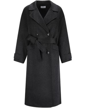 The Dynamis Studio Coats - Black