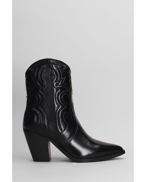 Julie Dee Texan Ankle Boots - Black