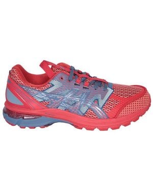 Asics Trainers - Red