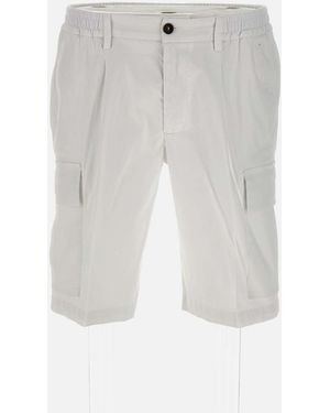Devore Shorts - White