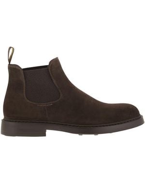 Doucal's Suede Chelsea Boot - Brown