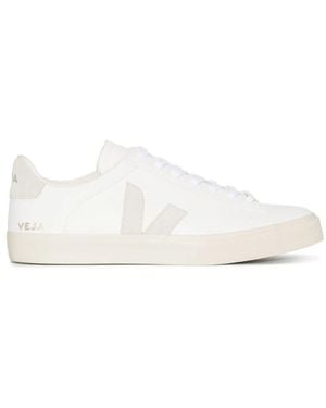 Veja Trainers - White