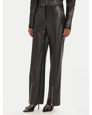 Karl Lagerfeld Hose Aus Kunstleder A3W10091 Straight Fit - Schwarz