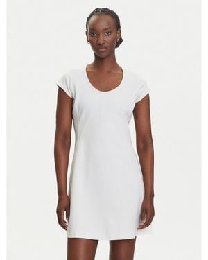 Calvin Klein Kleid Für Den Alltag Lv047C238G Slim Fit - Weiß