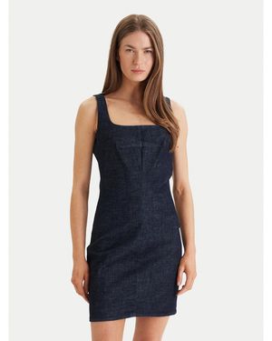 Calvin Klein Kleid Für Den Alltag Sculpt Lv047F793G Slim Fit - Blau