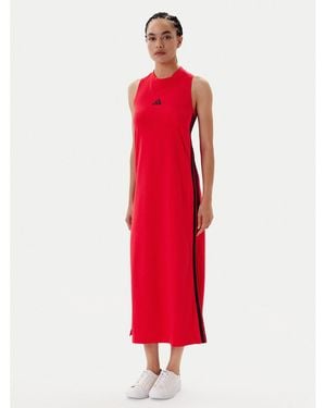 adidas Kleid Für Den Alltag Essentials 3-Stripes Je1206 Regular Fit - Rot