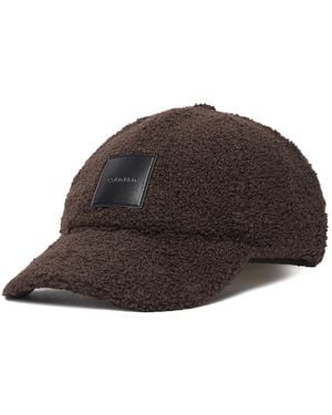 Calvin Klein Cap All-Over Sherpa W/ Patch Cap Lv04F5096G - Braun