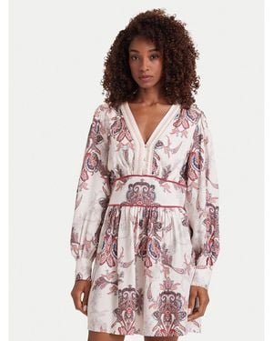 Guess Kleid Für Den Alltag W6Yk24 W2936 Regular Fit - Pink