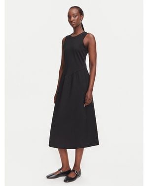 Calvin Klein Kleid Für Den Alltag Lv044G207G Regular Fit - Schwarz