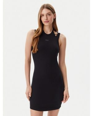 Tommy Hilfiger Kleid Für Den Alltag Dw0Dw20331 Slim Fit - Schwarz