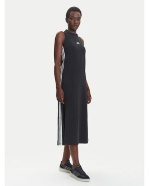 adidas Kleid Für Den Alltag Essentials 3-Stripes Je1208 Regular Fit - Blau