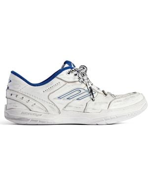 Balenciaga Hamptons Worn-Out Effect Sneakers - White