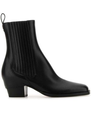 Fendi Stylish Leather Ankle Boots For - Black