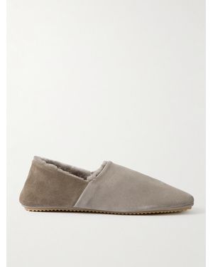 MR P. Slipper - Marrone