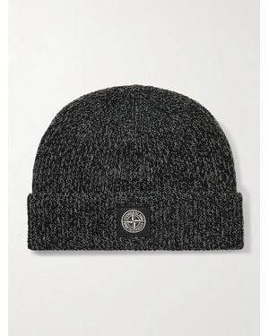 Stone Island Beanie aus reflektierendem Rippstrick mit Logoapplikation - Schwarz