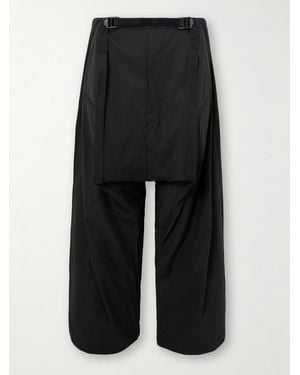 ACRONYM P30BL weit geschnittene Cargohose aus "Encapsulated Nylon"-Material mit Gürtel - Schwarz