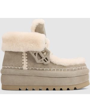 Naked Wolfe Bambi Yetti Stone Suede - Natural