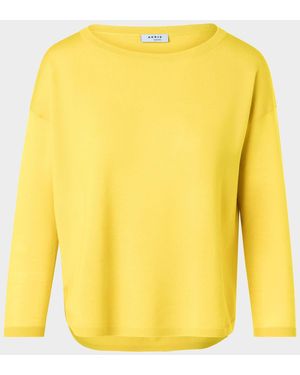 Akris Punto Strepped-Hem Virgin Wool Knit Crewneck Sweater - Yellow