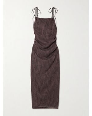 St. Agni Maxikleid Aus Vorgewaschenem Satin Mit Jacquard-Muster Und Raffungen - Braun