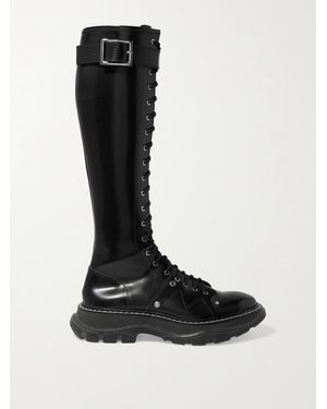 McQueen Kniehohe Stiefel Aus Glanzleder Mit Überstehender Sohle - Schwarz