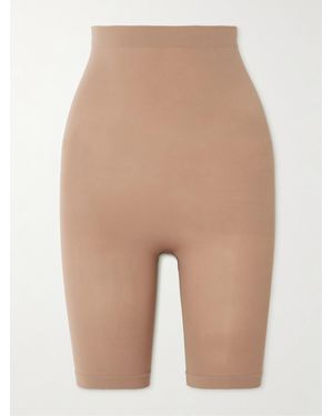 Skims Seamless High-Waisted Above The Knee Short - Natural