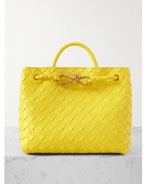 Bottega Veneta Andiamo Small Intrecciato Leather Tote - Yellow