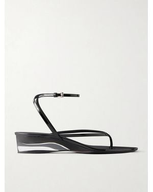 Alaïa Tong 30 Patent-Leather Wedge Sandals - White