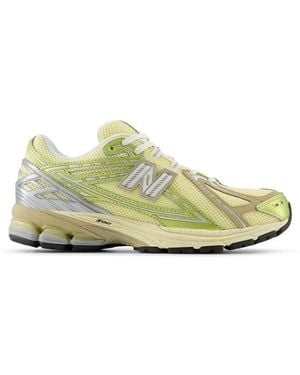 New Balance 1906R Sneakers - Green